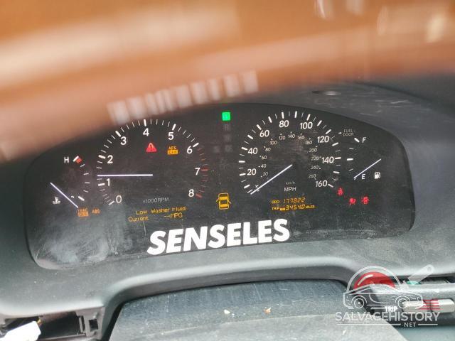 JTHBN36F055007420 2005 LEXUS LS430 photo no. 9
