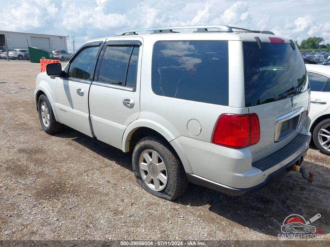 5LMFU28515LJ06675 2005 LINCOLN NAVIGATOR photo no. 3