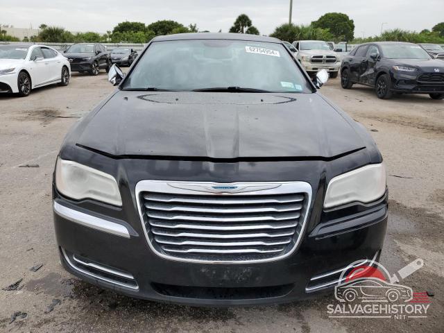 2C3CCAAG7EH235718 2014 CHRYSLER 300 photo no. 5