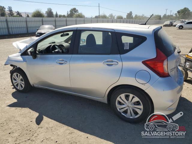 3N1CE2CP3JL356467 2018 NISSAN VERSA photo no. 2