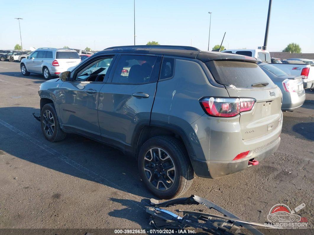 3C4NJDDB2MT598140 2021 JEEP COMPASS photo no. 3