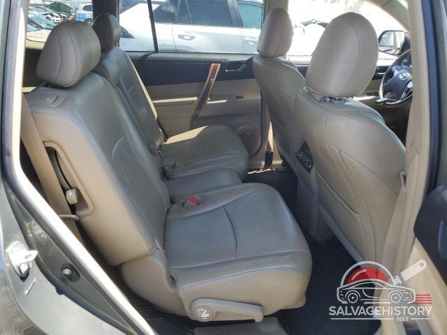 5TDDK3EH7CS165864 2012 TOYOTA HIGHLANDER photo no. 10