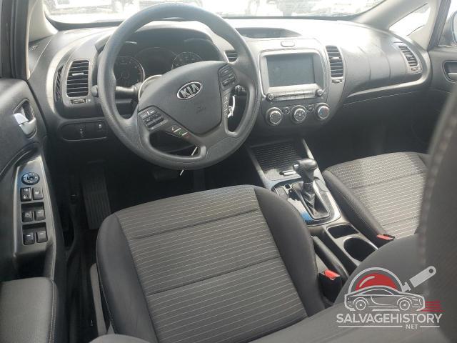 3KPFL4A72JE199047 2018 KIA FORTE photo no. 8