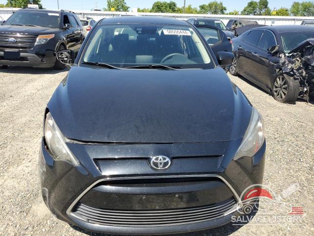 3MYDLBYV0JY319783 2018 TOYOTA YARIS photo no. 5