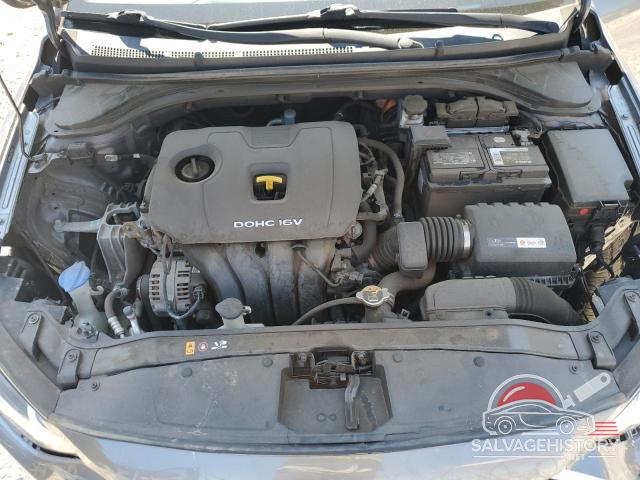 5NPD84LF4JH296128 2018 HYUNDAI ELANTRA photo no. 11