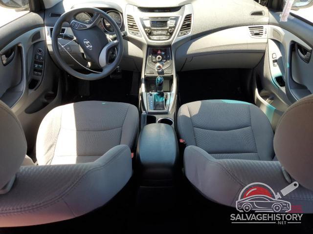 5NPDH4AE4GH793988 2016 HYUNDAI ELANTRA photo no. 8