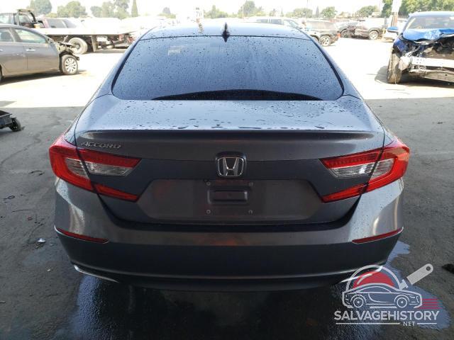 1HGCV1F4XJA075333 2018 HONDA ACCORD photo no. 6