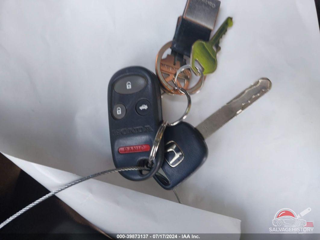 SHSRD78844U242868 2004 HONDA CR-V photo no. 11