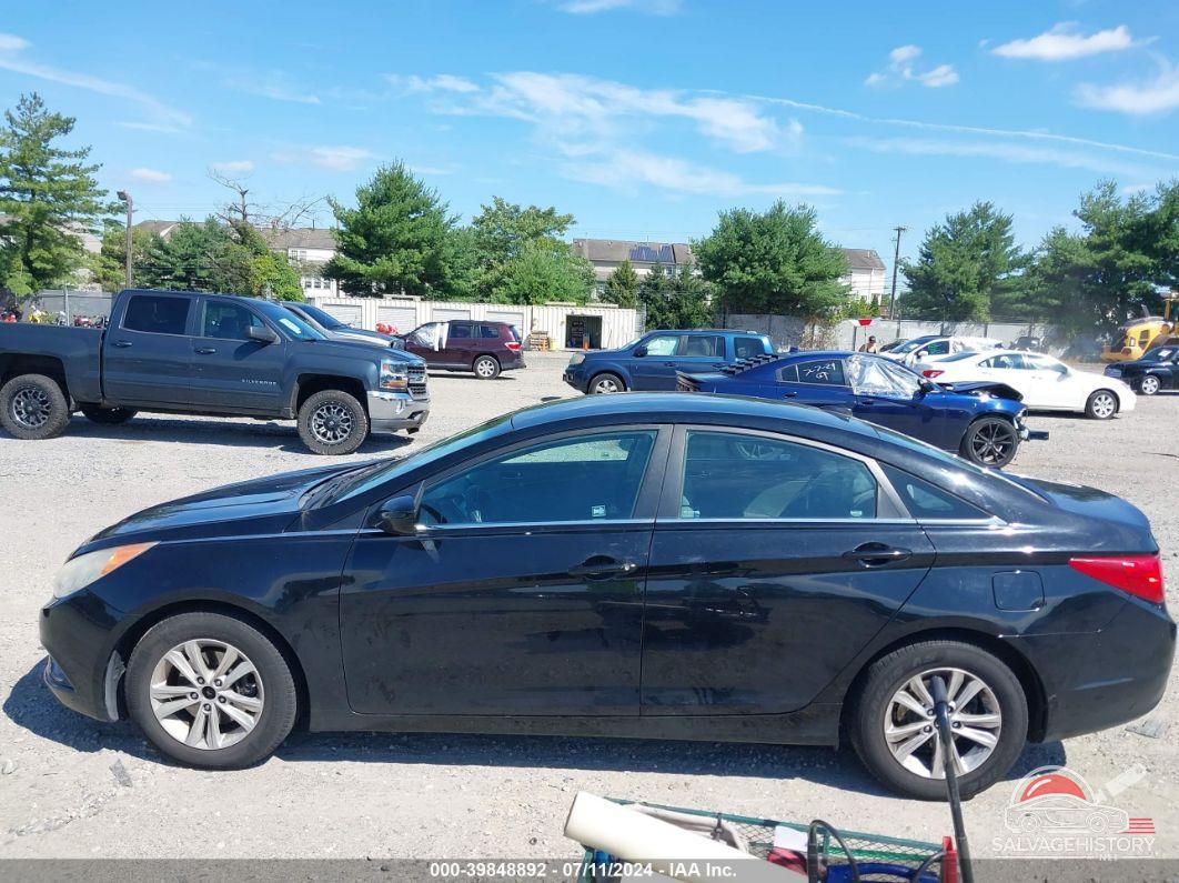 5NPEB4AC7BH204056 2011 HYUNDAI SONATA photo no. 6