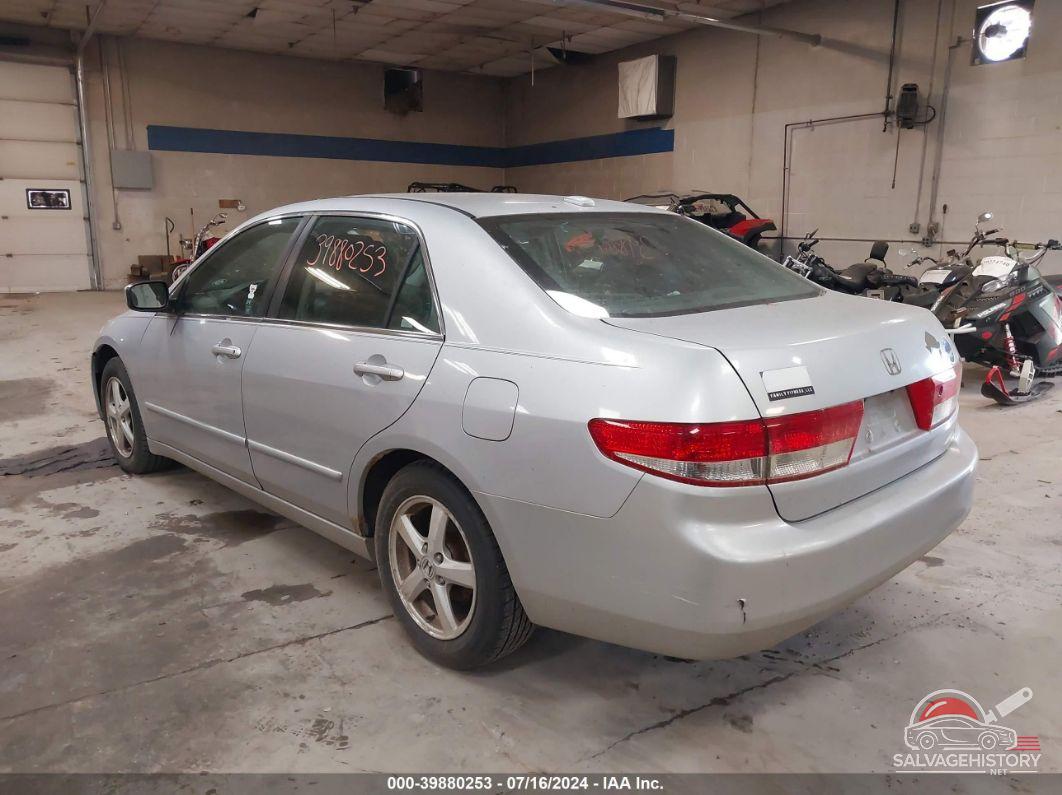 1HGCM56874A010537 2004 HONDA ACCORD photo no. 3