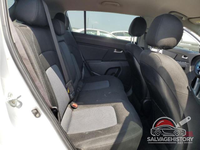 KNDPB3AC0G7814539 2016 KIA SPORTAGE photo no. 10