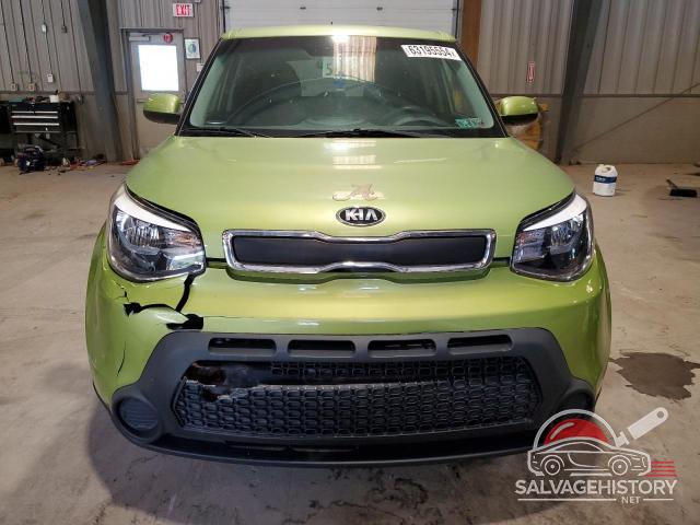 KNDJN2A20G7829136 2016 KIA SOUL photo no. 5