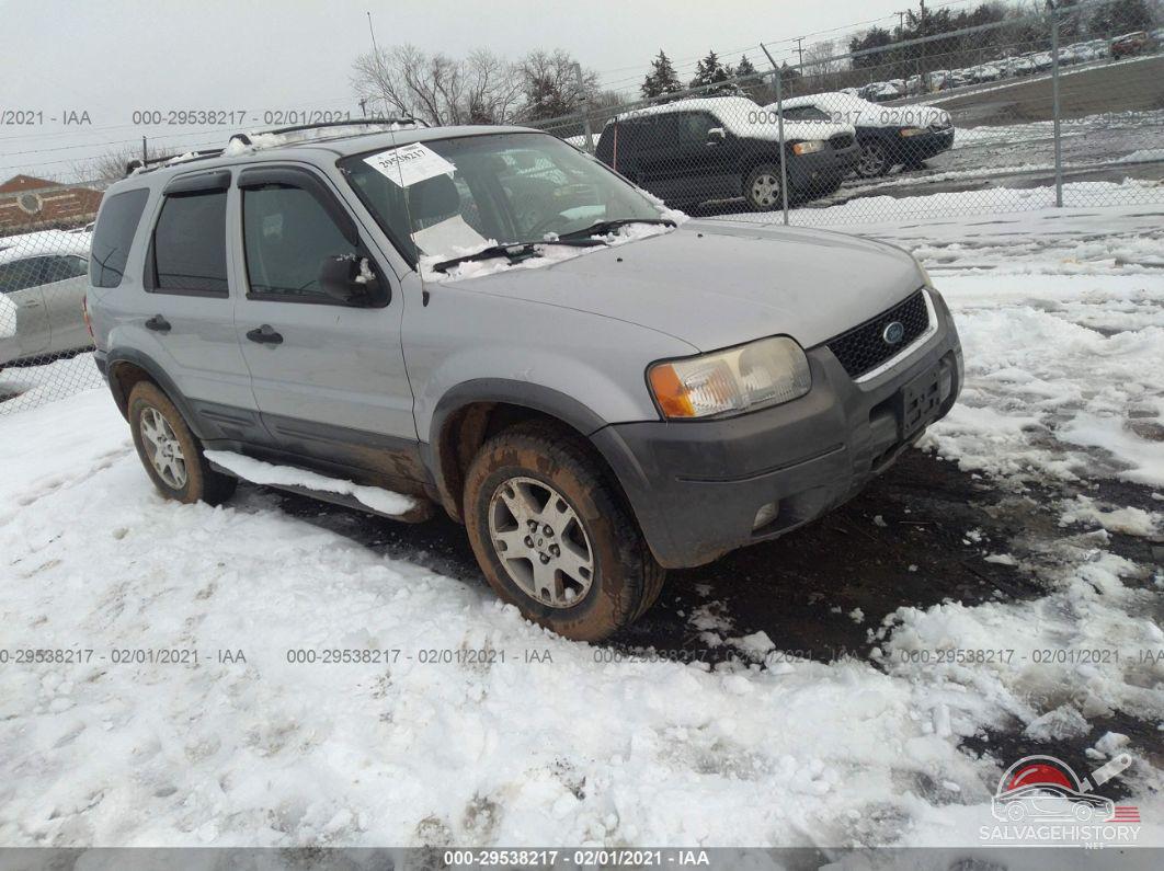 1FMCU93104KB37424 2004 FORD ESCAPE photo no. 11