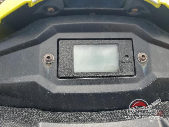 YAMA1727F121 2021 YAMAHA JETSKI photo no. 8