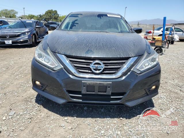 1N4AL3AP6HC123455 2017 NISSAN ALTIMA photo no. 5
