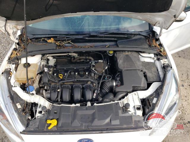 1FADP3K24GL255245 2016 FORD FOCUS photo no. 11