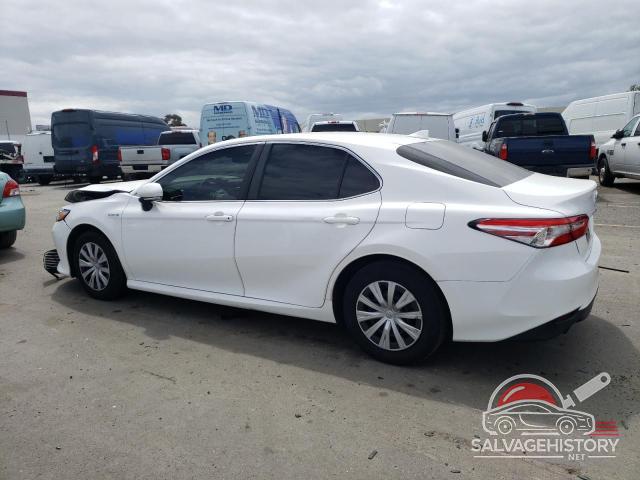 4T1B31HK8JU501980 2018 TOYOTA CAMRY photo no. 2