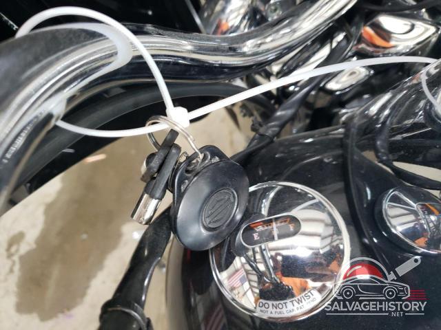 1HD1FYW1X4Y739979 2004 HARLEY-DAVIDSON FL photo no. 8
