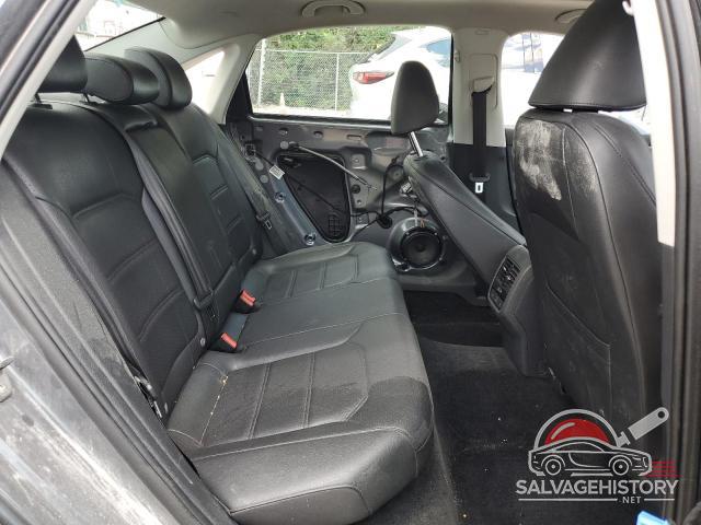 1VWGT7A38HC069565 2017 VOLKSWAGEN PASSAT photo no. 10
