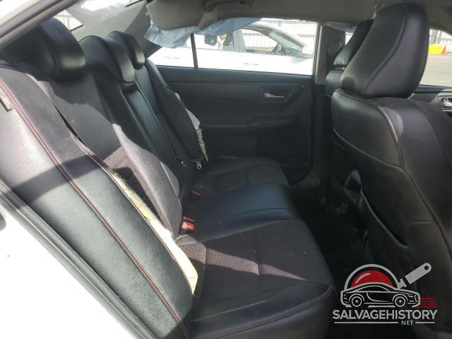 4T1BF1FK0HU792124 2017 TOYOTA CAMRY photo no. 10