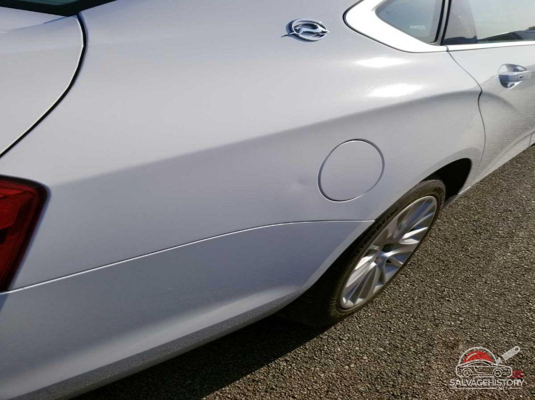 2G11Z5S33J9151042 2018 CHEVROLET IMPALA photo no. 8