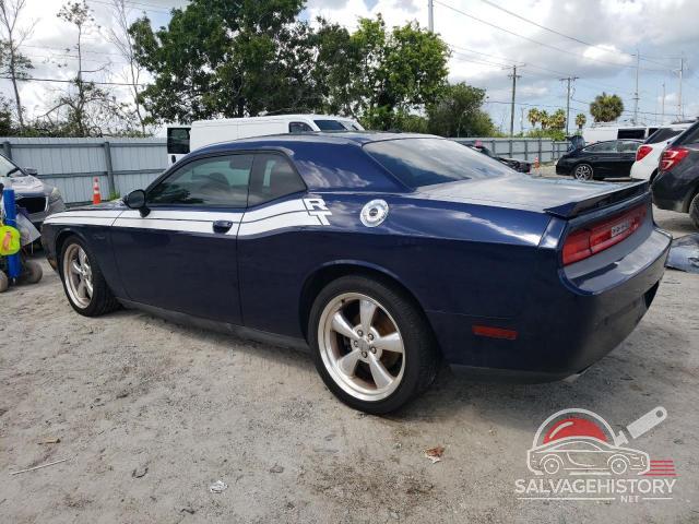 2C3CDYBT7DH565200 2013 DODGE CHALLENGER photo no. 2